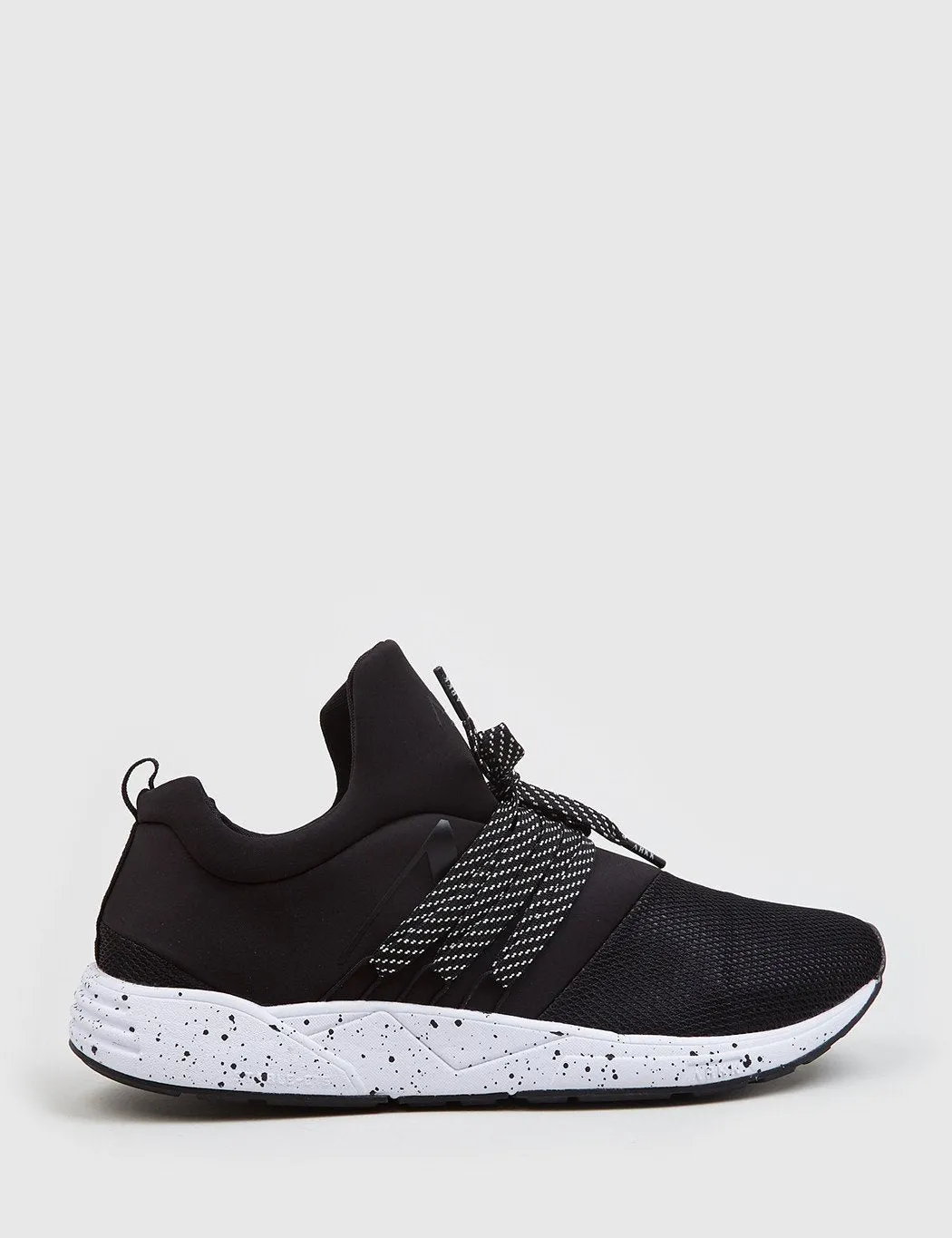 ARKK Raven S-E15 Perforated Trainers - Black