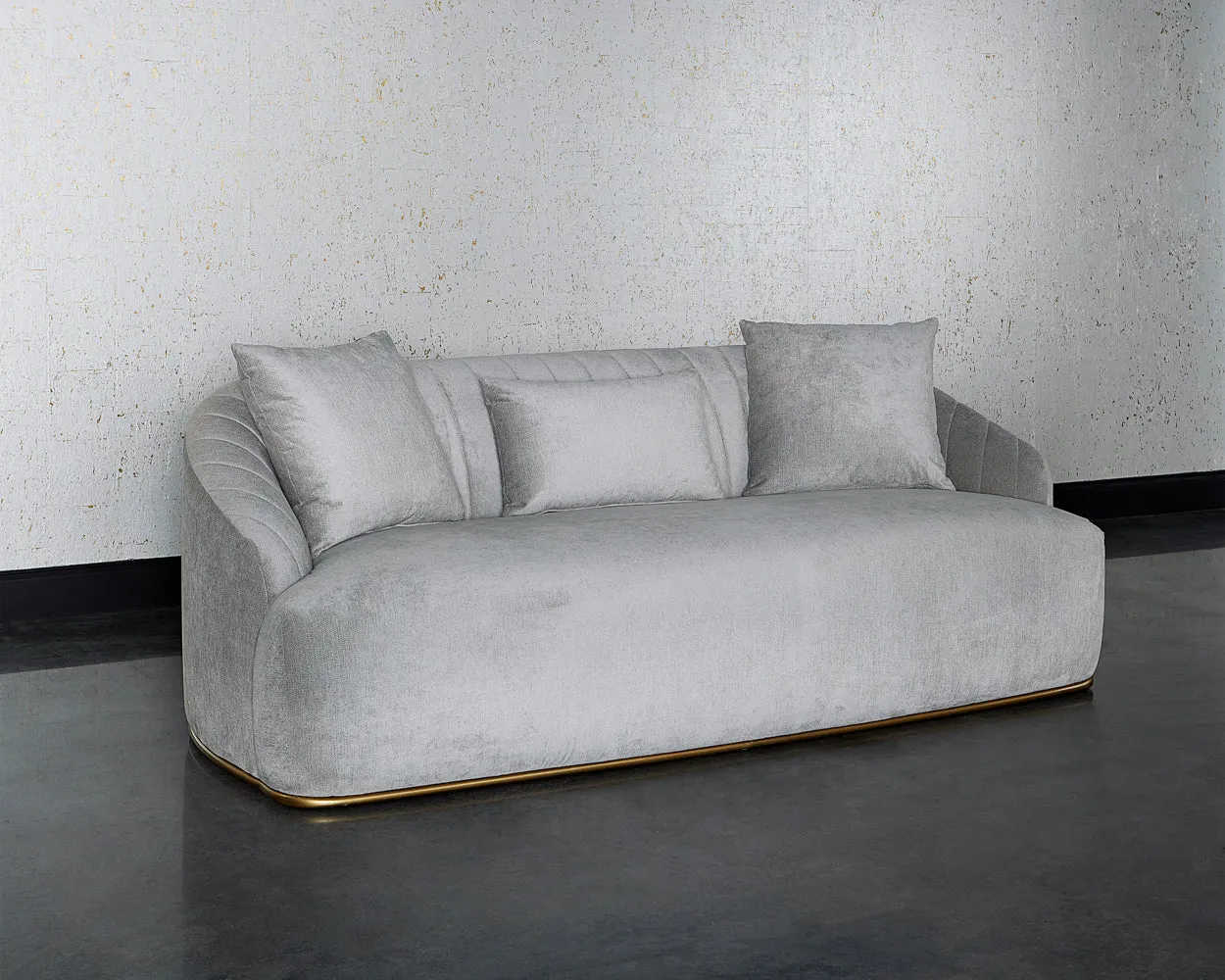 Astrid Sofa