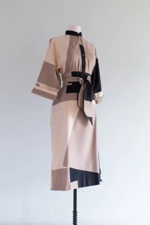 Chic 1970's Catherine Ogust Abstract Art Dress / Medium