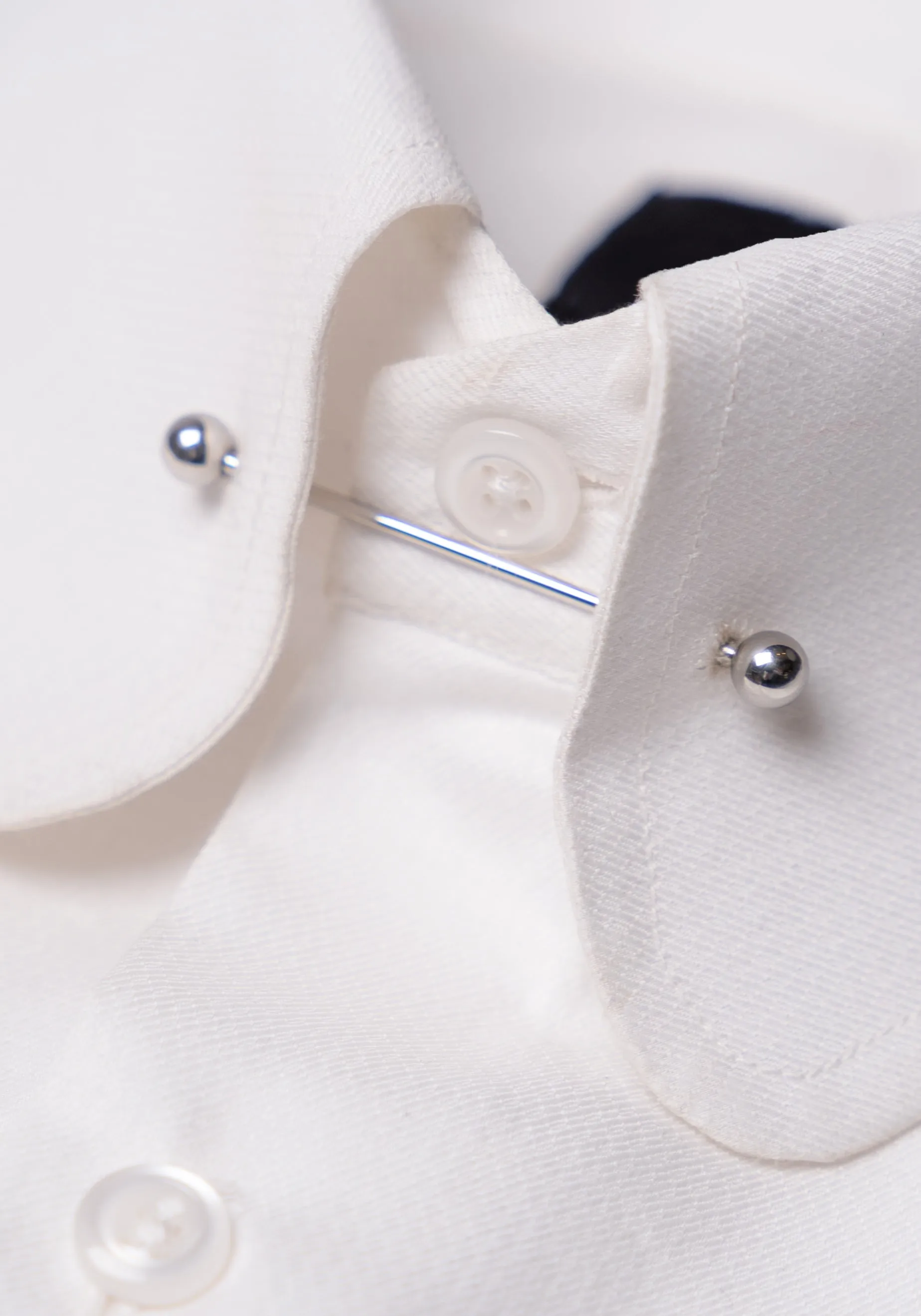 Egyptian White Gloss Structured Shirt - Club Collar With Pin